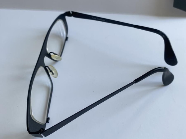 Th&eacute;o Eye witness QD 705