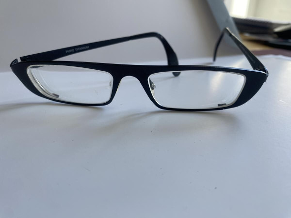 Th&eacute;o Eye witness QD 705