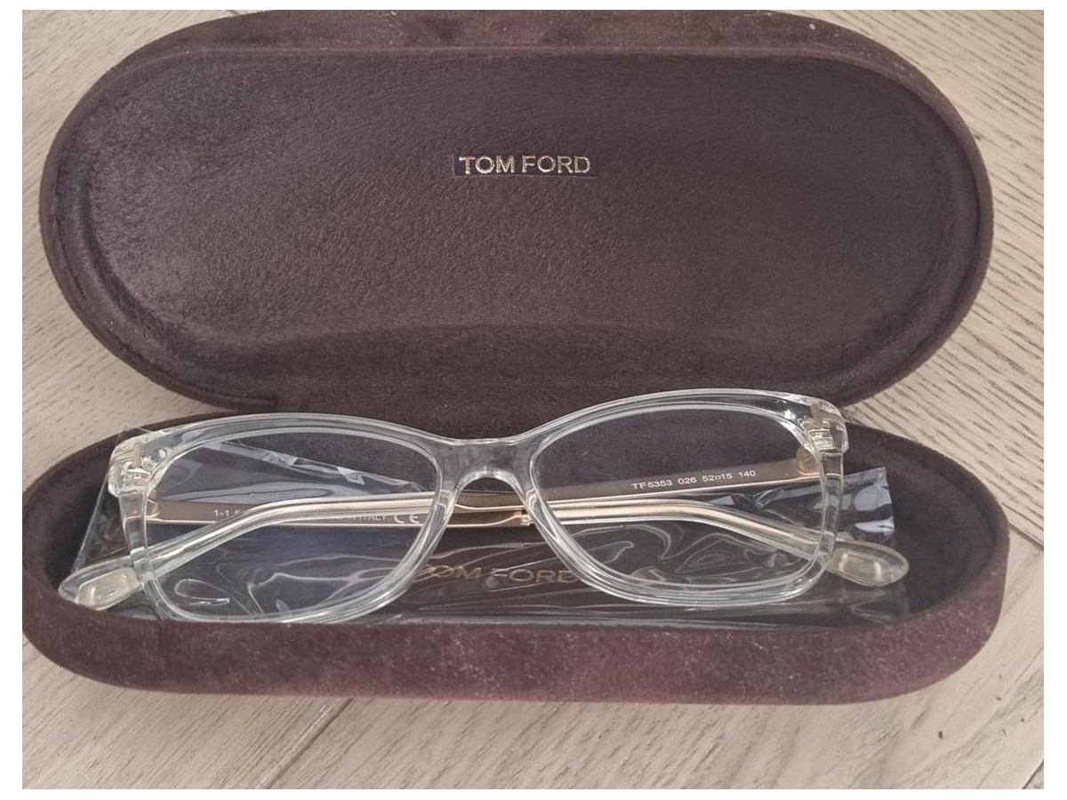 Tom Ford - TF4353