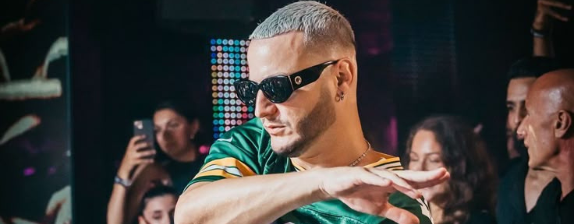 DJ Snake lunettes de soleil : pourquoi cet accessoire iconique ?