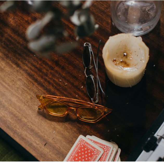 Les Lunettes dans les superstitions et croyances : protection et pouvoirs mystiques