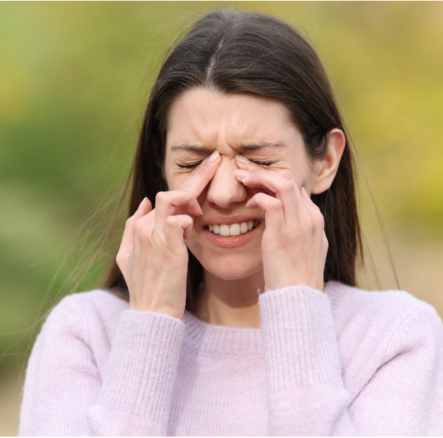 Yeux qui piquent : causes, traitements et bons réflexes à adopter