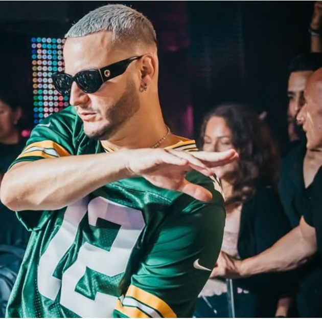 DJ Snake lunettes de soleil : pourquoi cet accessoire iconique ?